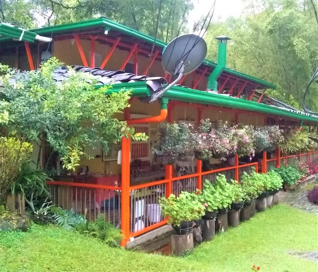 Kantarrana Chalet Jardín